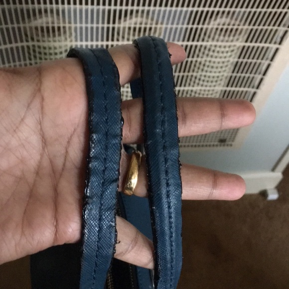 Coach - Picture 5 of 7